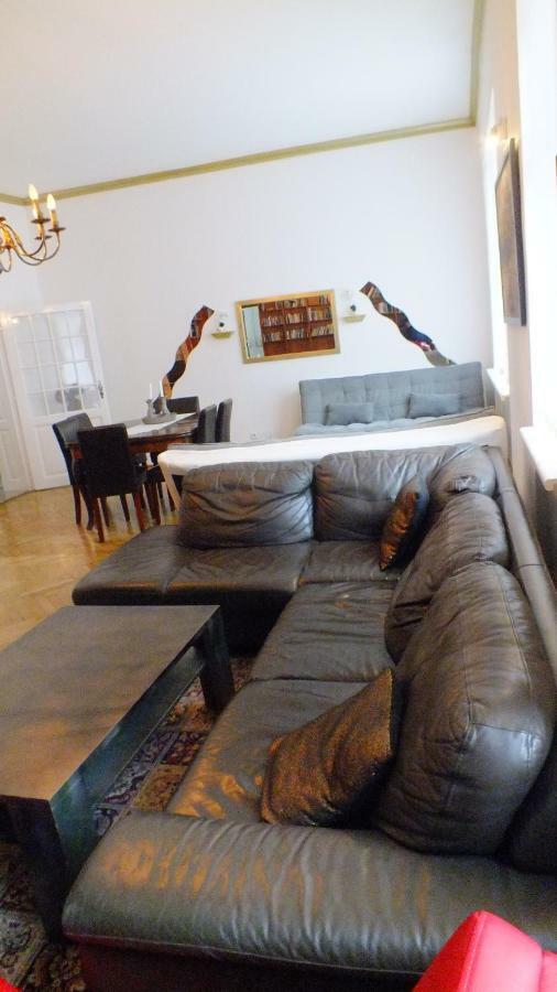 Royal Palace Apartment Wien